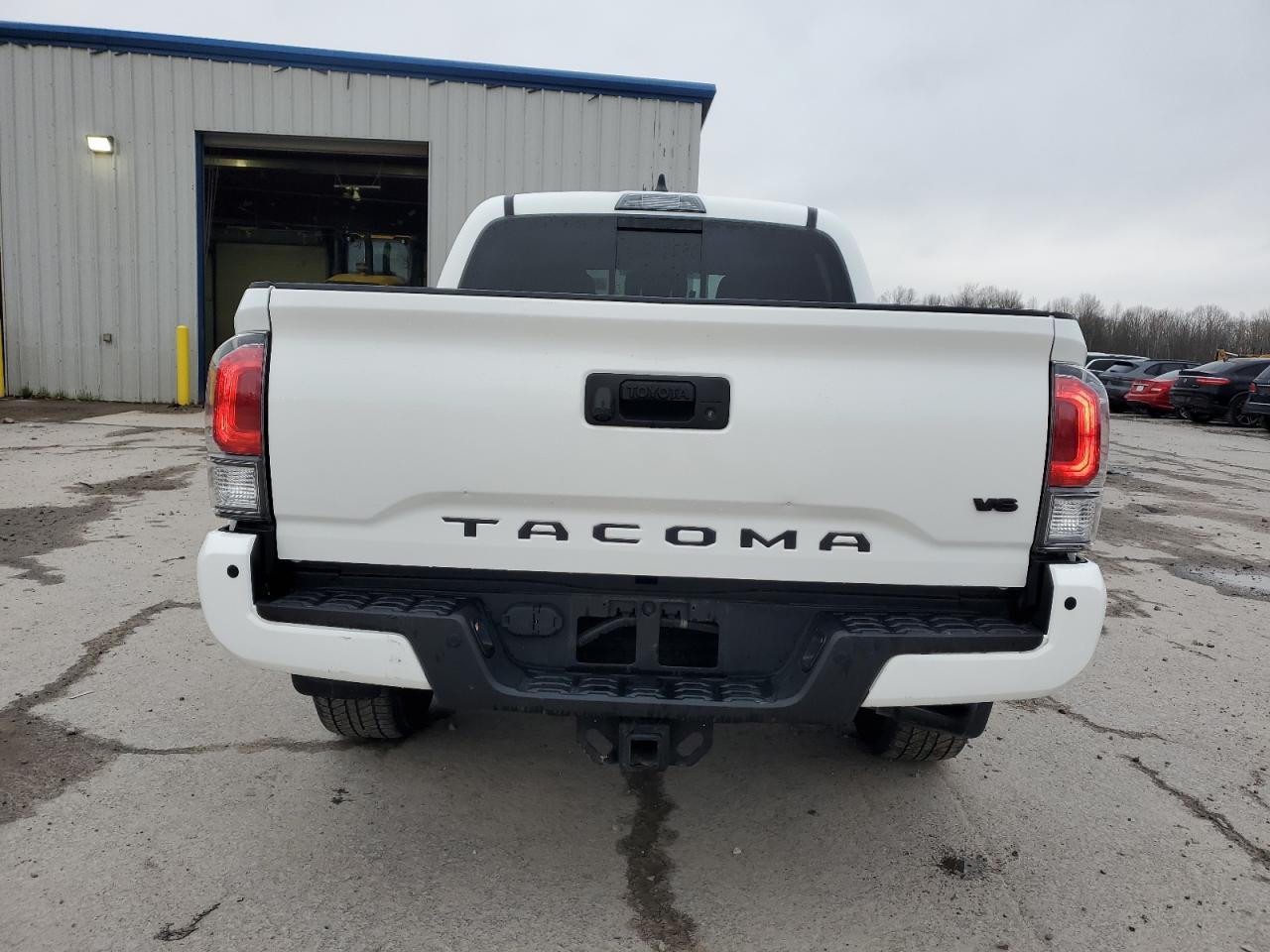2022 TOYOTA TACOMA DOUBLE CAB VIN:3TMCZ5AN2NM470528