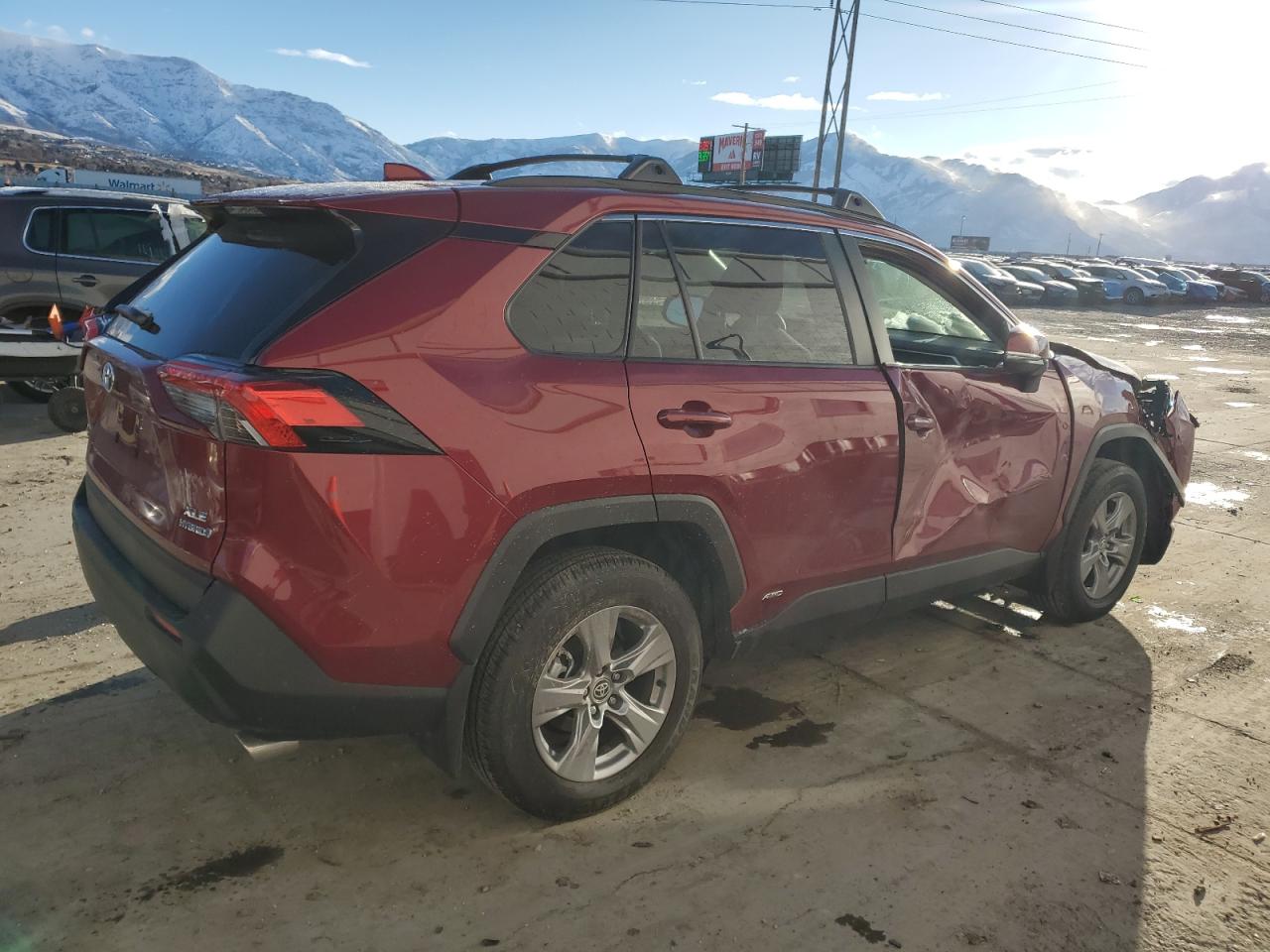 2024 TOYOTA RAV4 XLE VIN:JTMRWRFV8RD257555