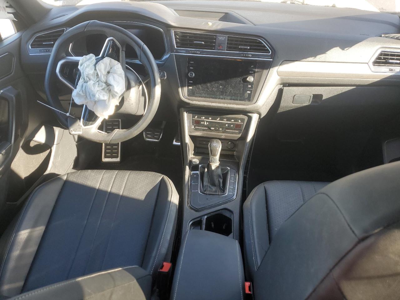2023 VOLKSWAGEN TIGUAN SE R-LINE BLACK VIN:3VVCB7AX0PM017529