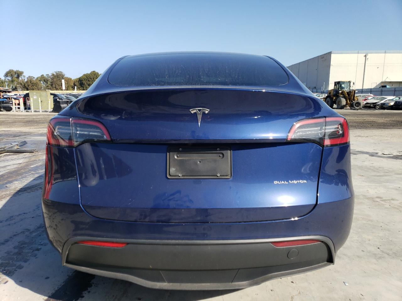 2023 TESLA MODEL Y  VIN:7SAYGDEE8PF715293