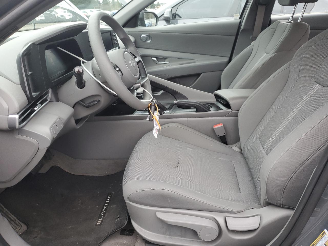 2024 HYUNDAI ELANTRA SE VIN:KMHLL4DG4RU682174