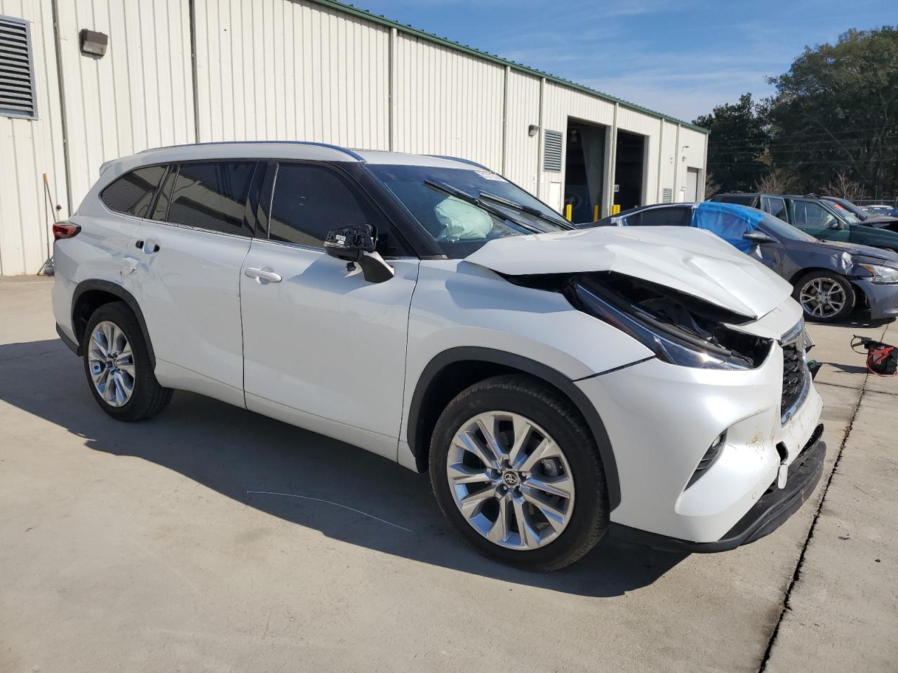 2022 TOYOTA HIGHLANDER LIMITED VIN:5TDYZRAHXNS549744