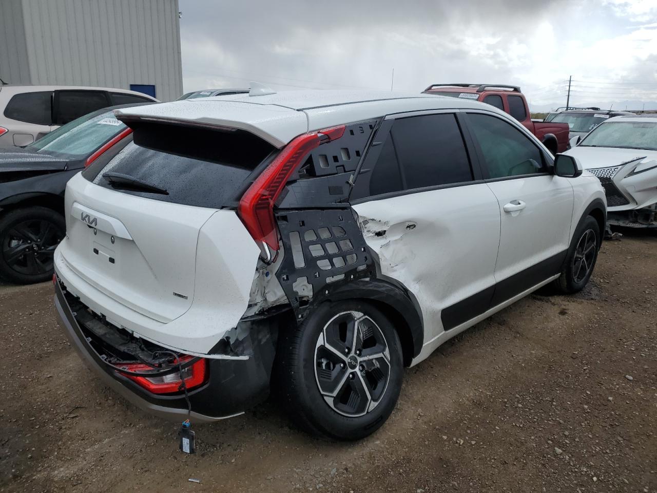 2023 KIA NIRO LX VIN:KNDCP3LE1P5096588