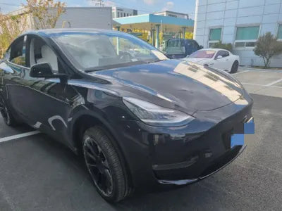 2022 Tesla Model Y VIN: