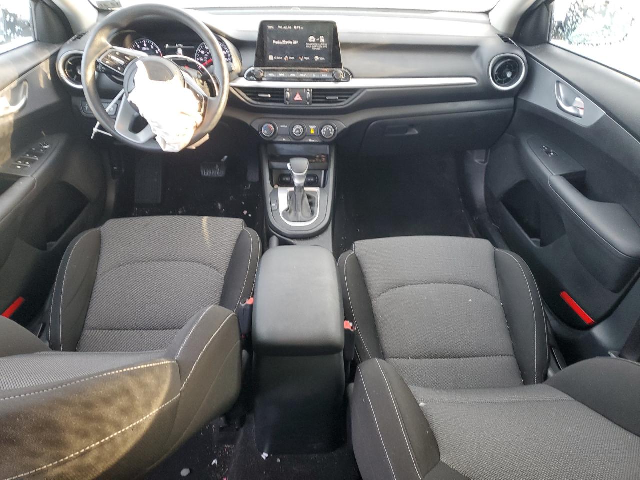 2023 KIA FORTE LX VIN:3KPF24AD5PE572325