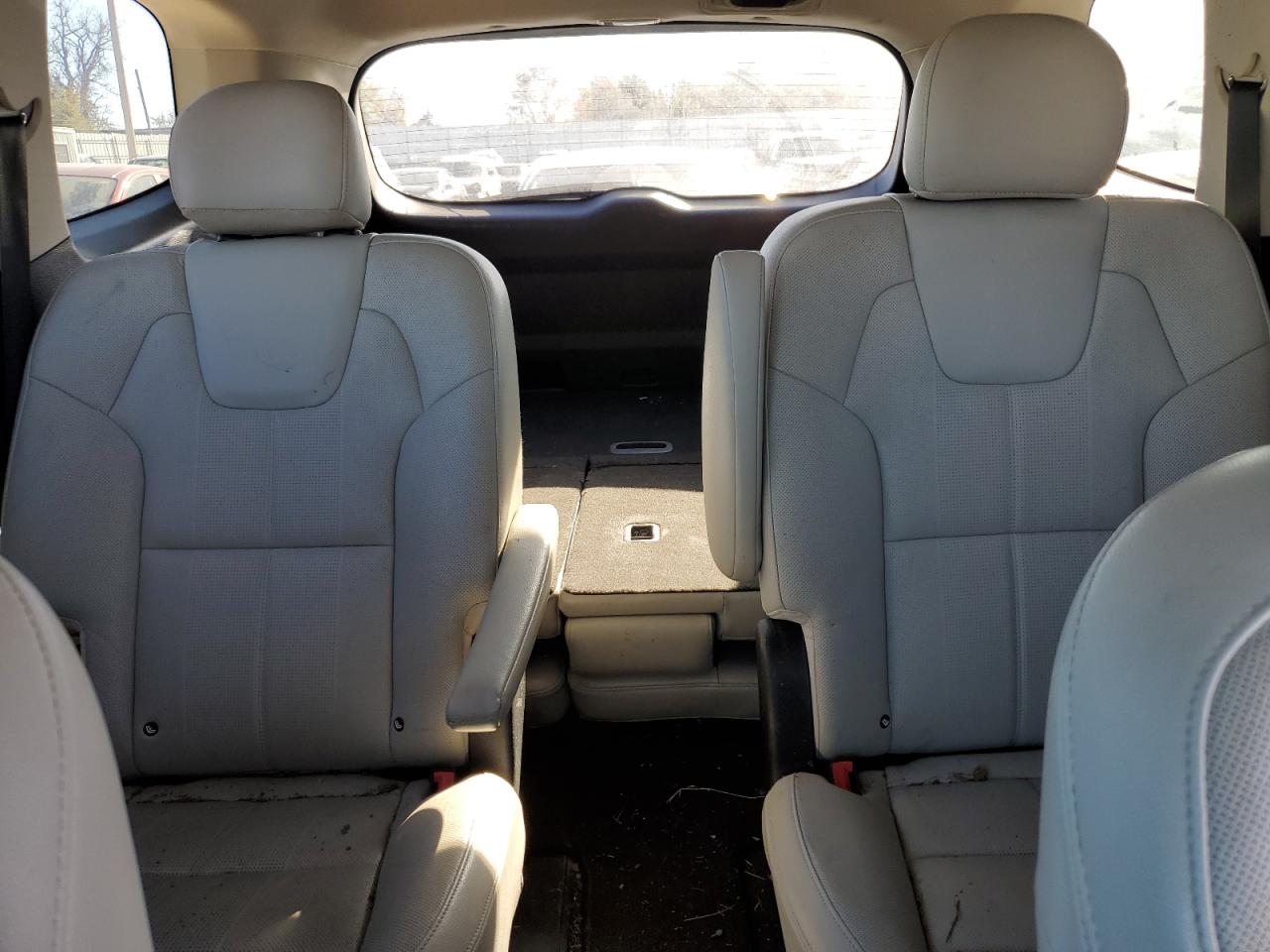 2022 KIA TELLURIDE EX VIN:5XYP3DHC3NG220178