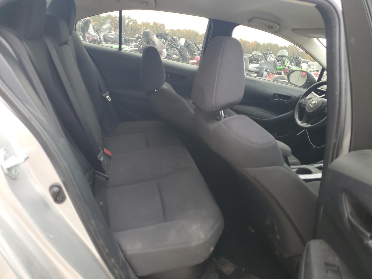 2022 TOYOTA COROLLA LE VIN:JTDEAMDE0NJ059325
