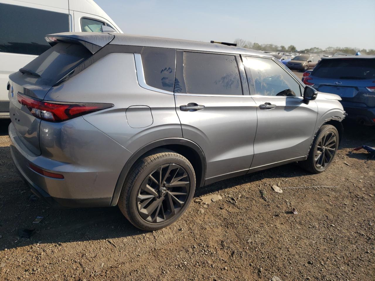 2022 MITSUBISHI OUTLANDER SE VIN:JA4J4UA86NZ070457