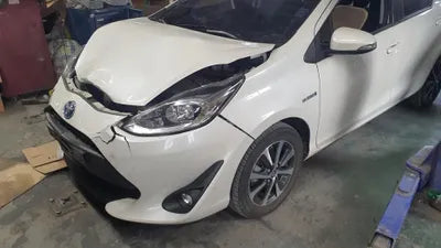 2018 Toyota Prius C JTDKDTB31K1620214 VIN:JTDKDTB31K1620214