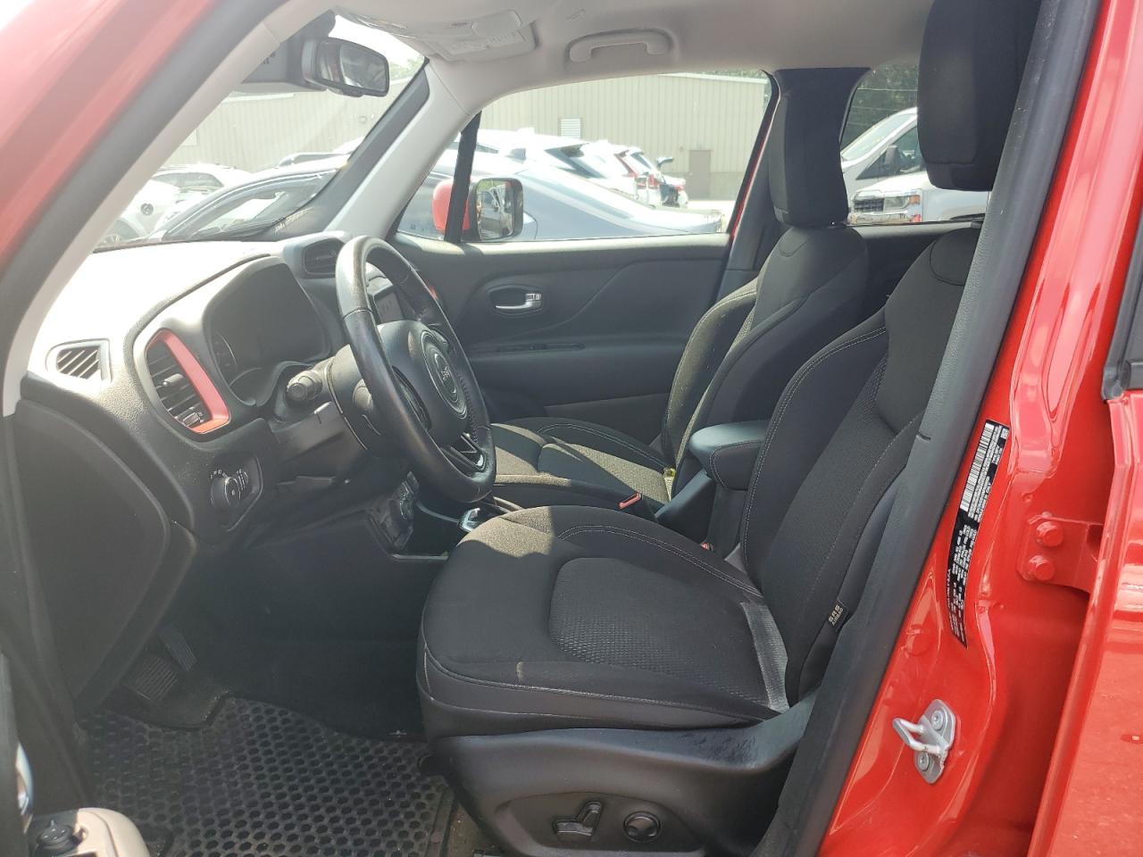 2022 JEEP RENEGADE LATITUDE VIN:ZACNJDB10NPN59658