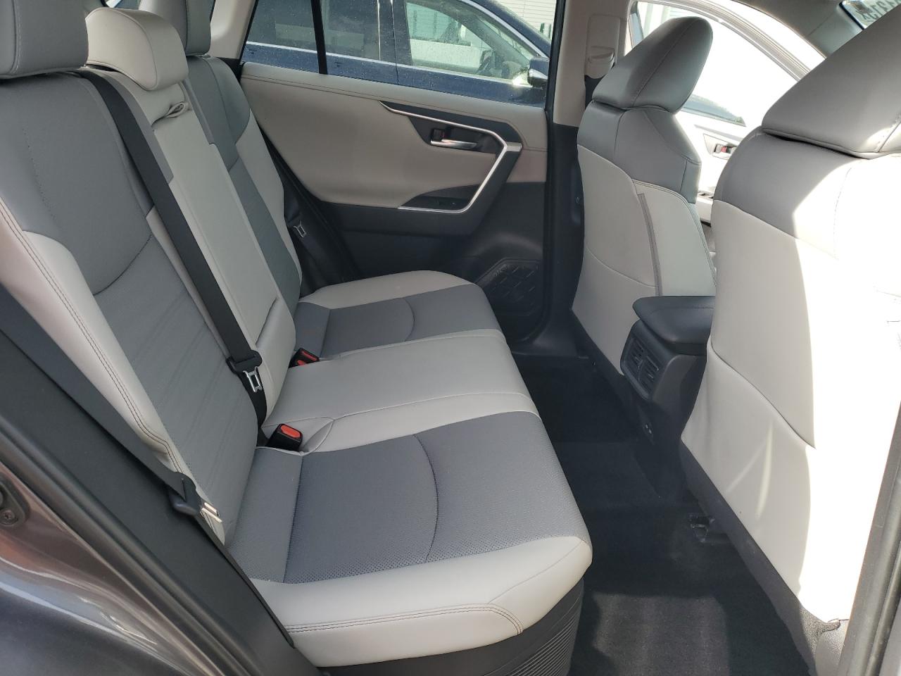 2022 TOYOTA RAV4 LIMITED VIN:4T3D6RFV5NU090224