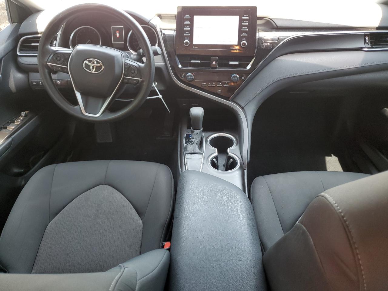 2022 TOYOTA CAMRY LE VIN:4T1C11AK8NU682749