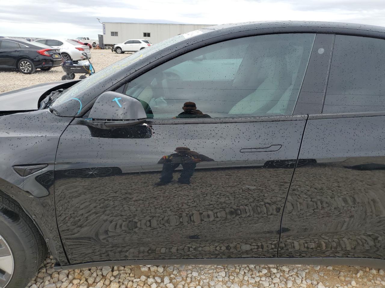 2022 TESLA MODEL Y  VIN:7SAYGDEE8NA001593