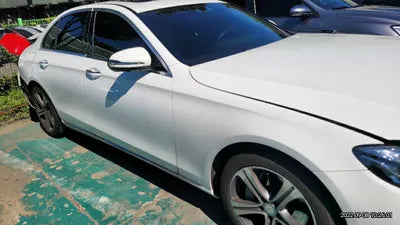 2017 Mercedes-Benz E 300 WDDZF4KB2HA188690 VIN:WDDZF4KB2HA188690