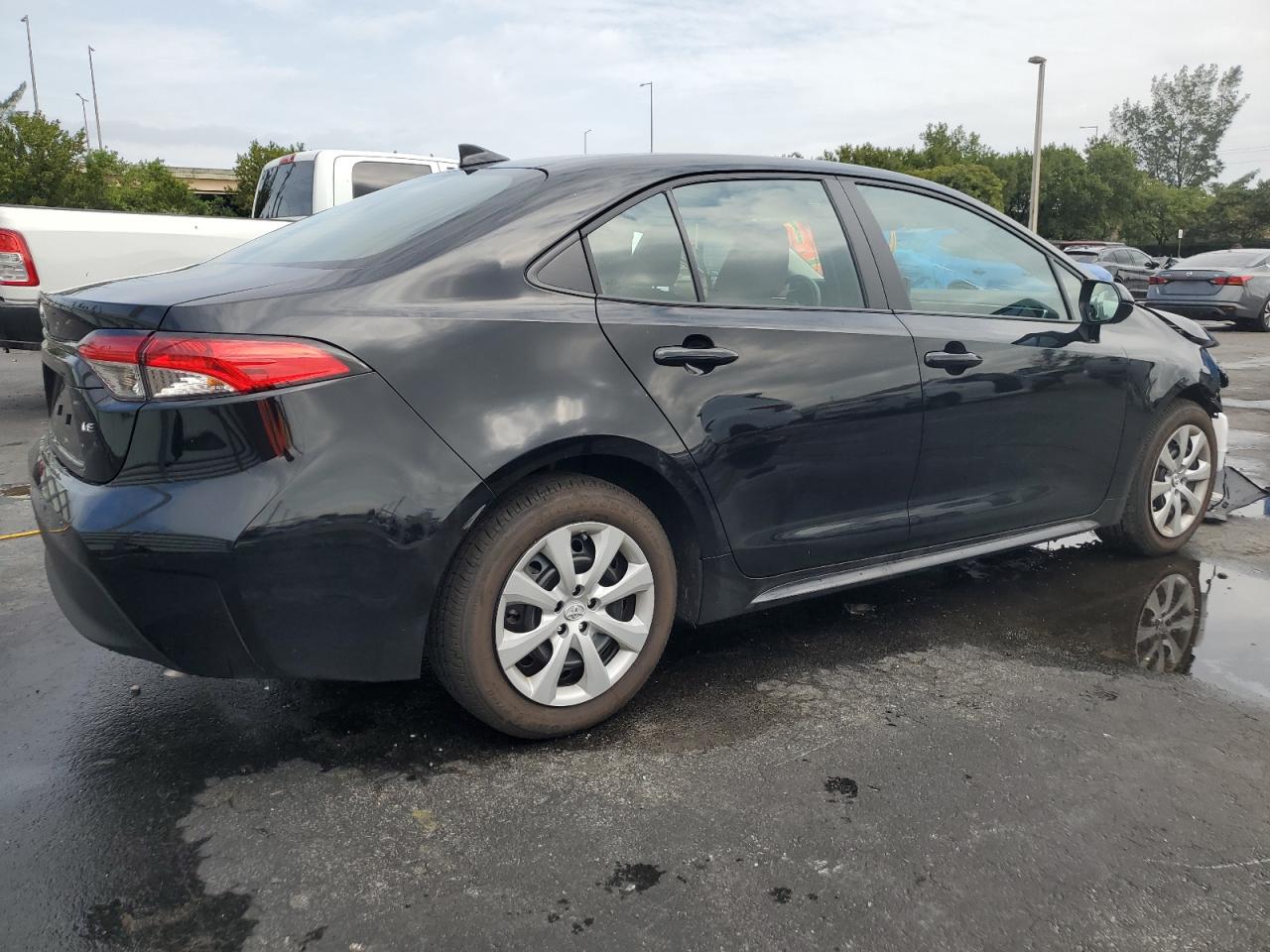 2024 TOYOTA COROLLA LE VIN:5YFB4MDE6RP212995