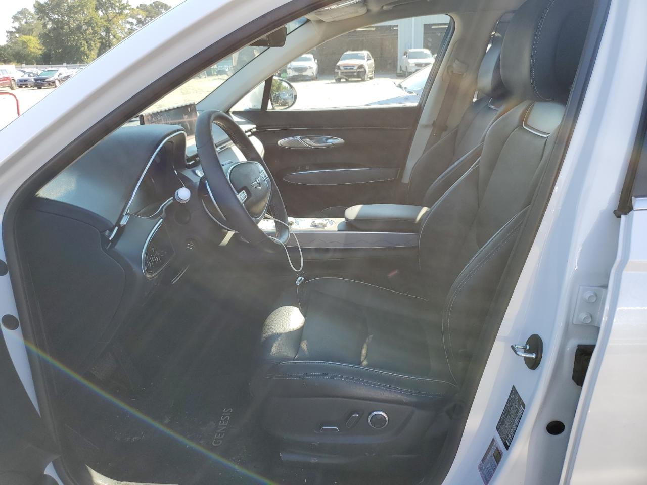 2023 GENESIS GV70 BASE VIN:KMUMADTBXPU126627