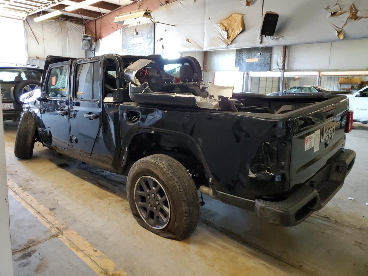2023 JEEP GLADIATOR OVERLAND VIN:2T1BU4EEXDC075535