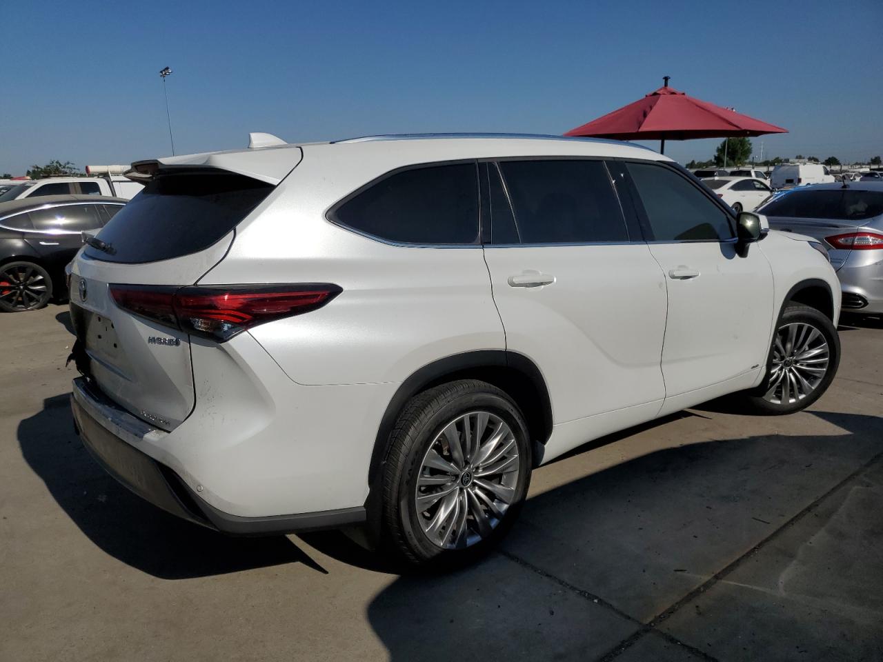 2022 TOYOTA HIGHLANDER HYBRID PLATINUM VIN:5TDEBRCH2NS086406