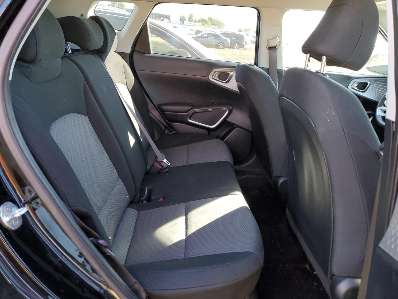 2023 KIA SOUL LX VIN:KNDJ23AU2P7850005