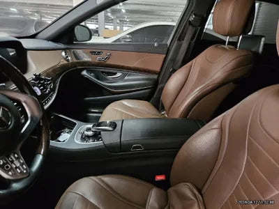 2020 Mercedes-Benz S 560 VIN: