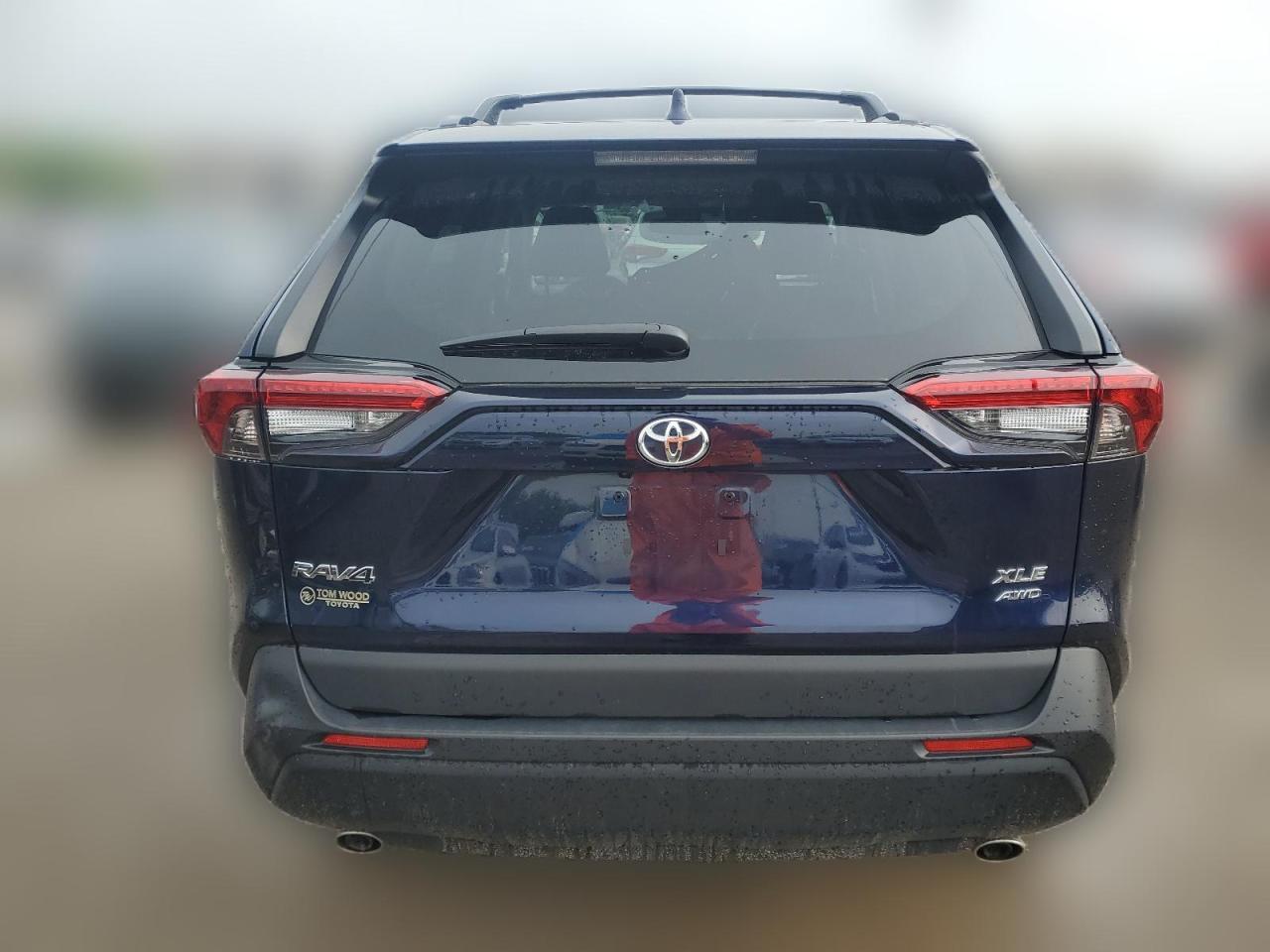 2022 TOYOTA RAV4 XLE PREMIUM VIN:2T3A1RFV4NW323317