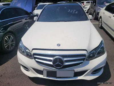 2015 Mercedes-Benz E 400 VIN: