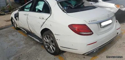 2018 Mercedes-Benz E 220 214KMWDDZF0FB8JA3 VIN:214KMWDDZF0FB8JA3