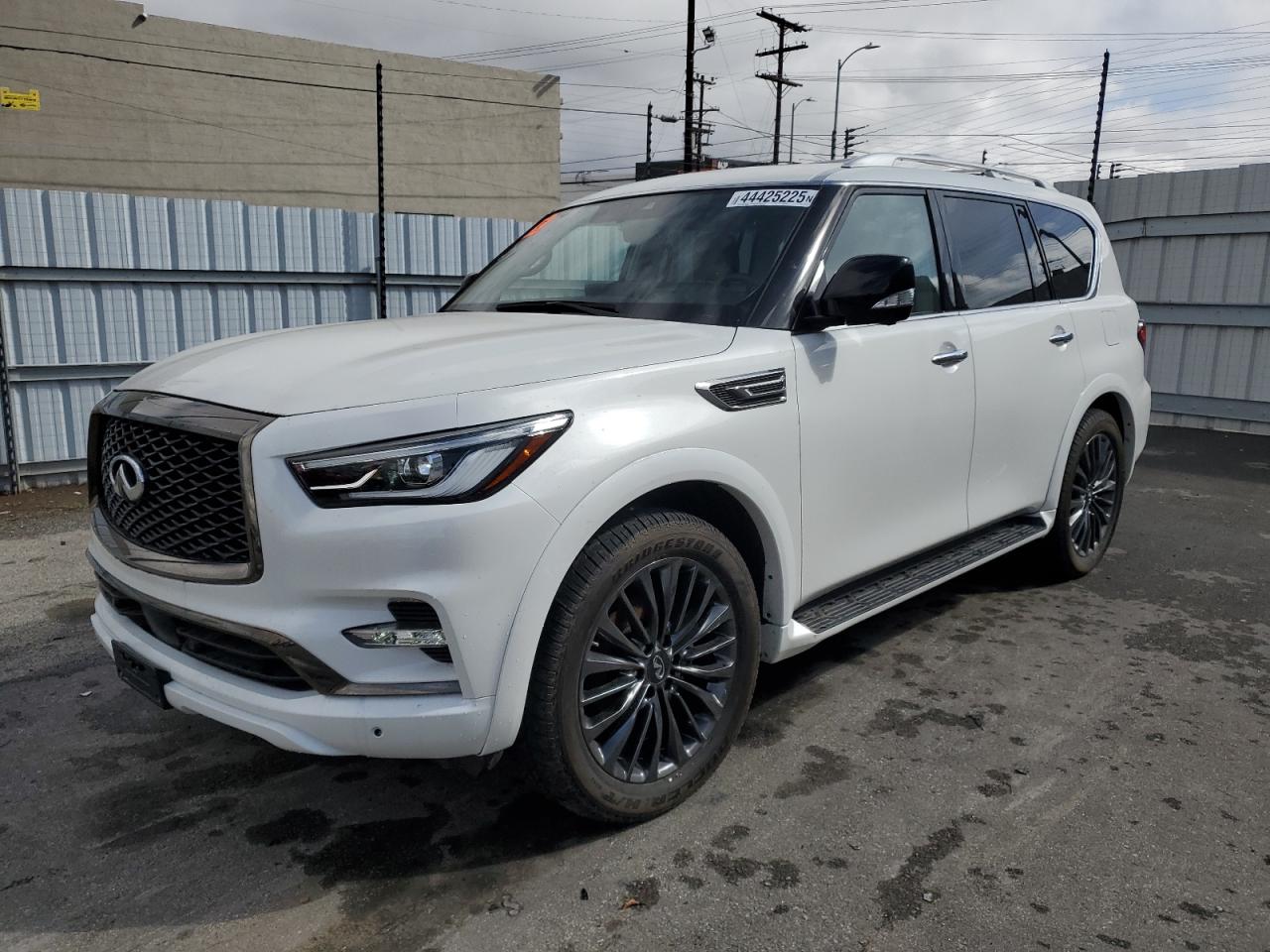 2022 INFINITI QX80 LUXE VIN:JN8AZ2AF5N9741437