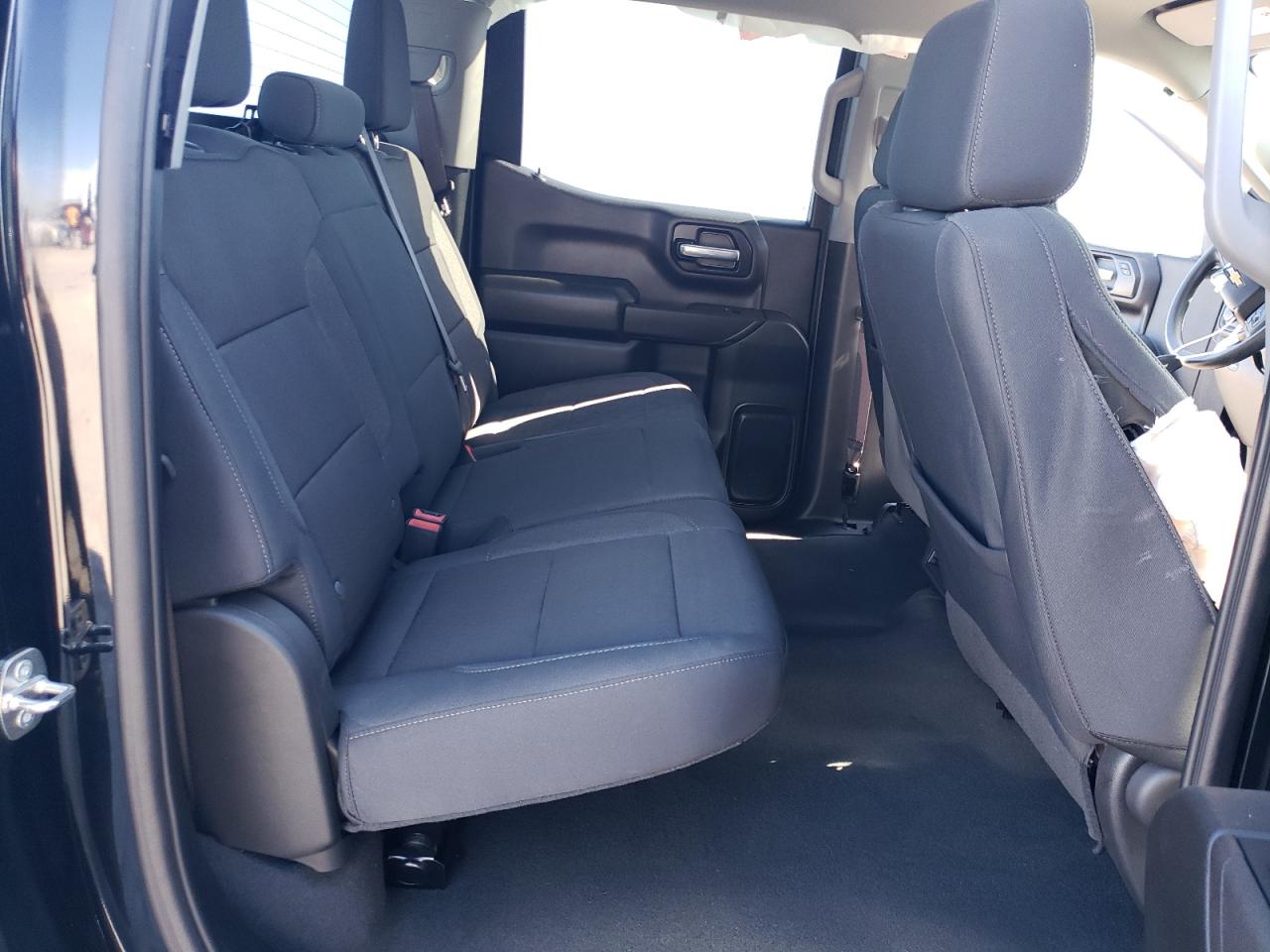 2024 CHEVROLET SILVERADO K1500 CUSTOM VIN:1GCPDBEK1RZ116972