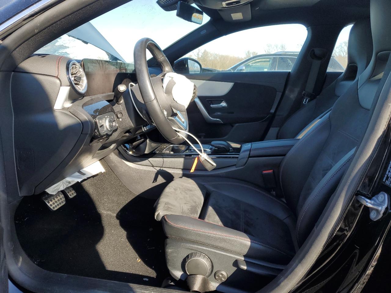 2022 MERCEDES-BENZ CLA 250 4MATIC VIN:W1K5J4HB8NN303737