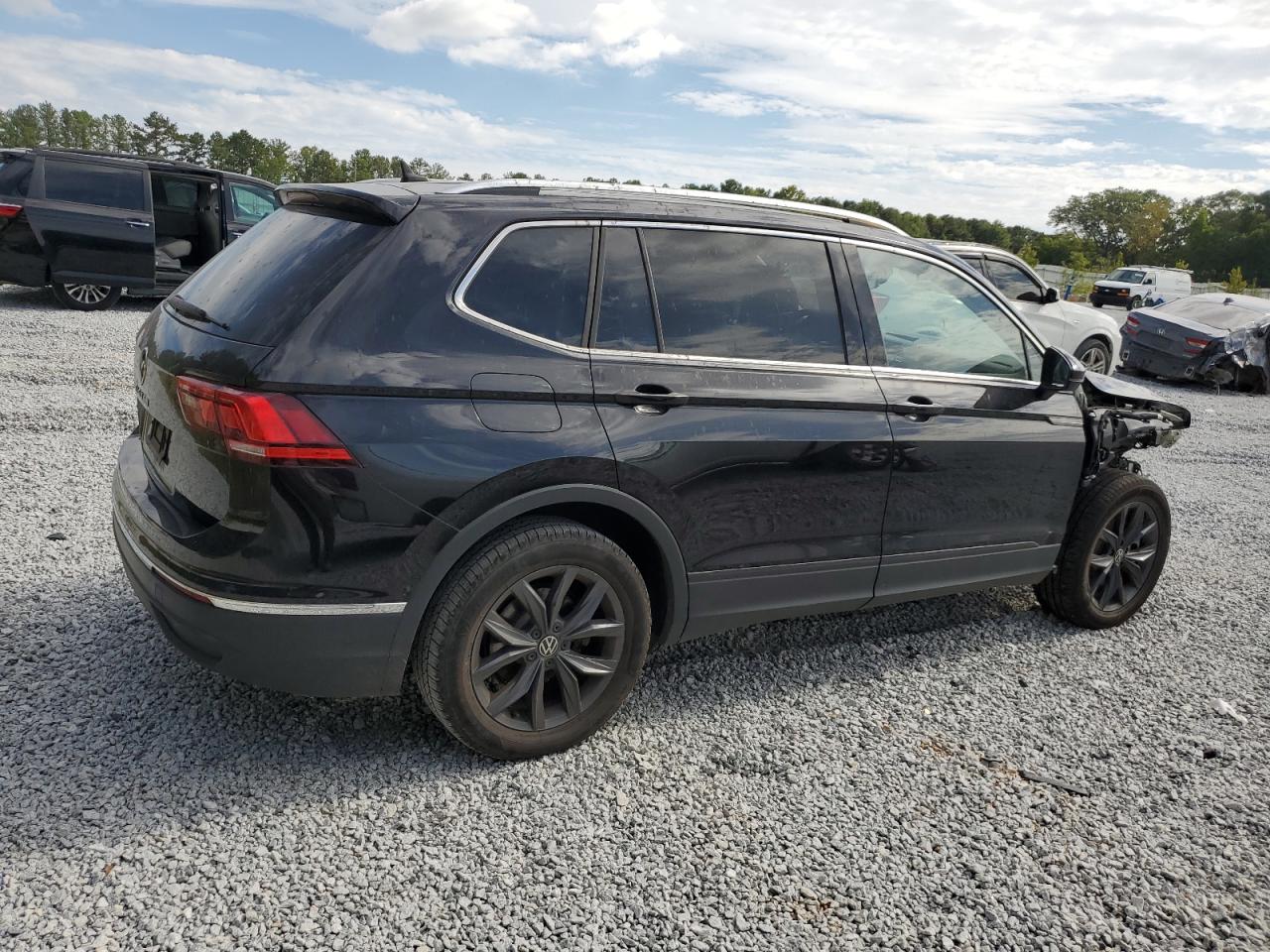 2023 VOLKSWAGEN TIGUAN SE VIN:3VVNB7AX7PM061391
