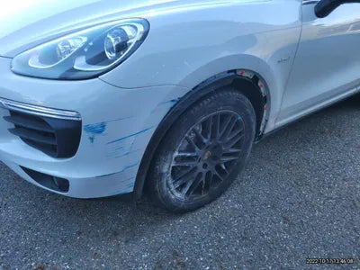 2015 Porsche Cayenne VIN: