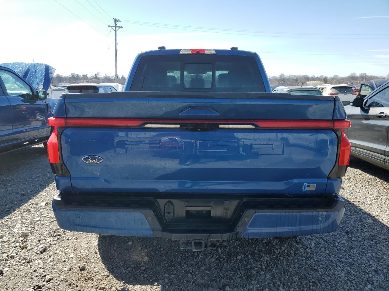 2022 FORD F150 LIGHTNING PRO VIN:1FT6W1EV7NWG11246