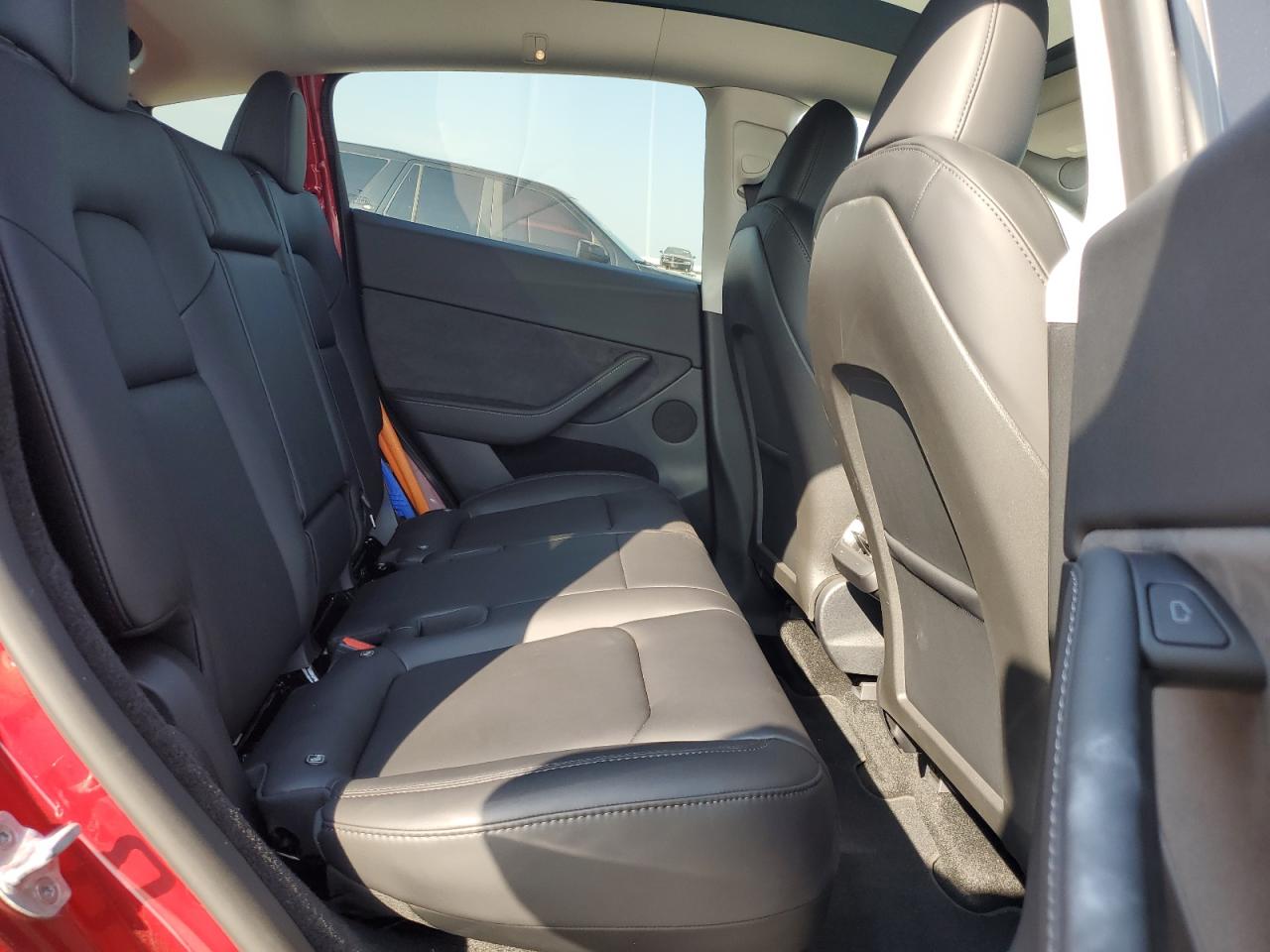 2024 TESLA MODEL Y  VIN:7SAYGDED9RF108698