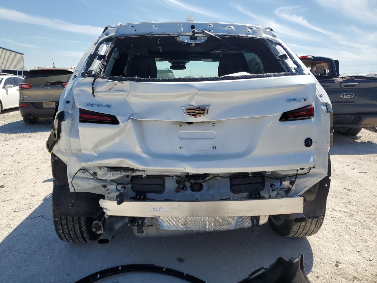 2024 CADILLAC XT4 PREMIUM LUXURY VIN:1GYFZCR41RF101463