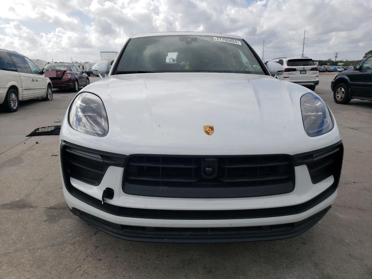 2024 PORSCHE MACAN BASE VIN:WP1AA2A51RLB15983