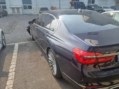 2017 BMW 750 WBA7F2106HG713721 VIN:WBA7F2106HG713721