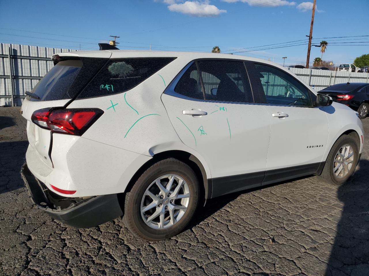 2022 CHEVROLET EQUINOX LT VIN:2GNAXKEV2N6108965