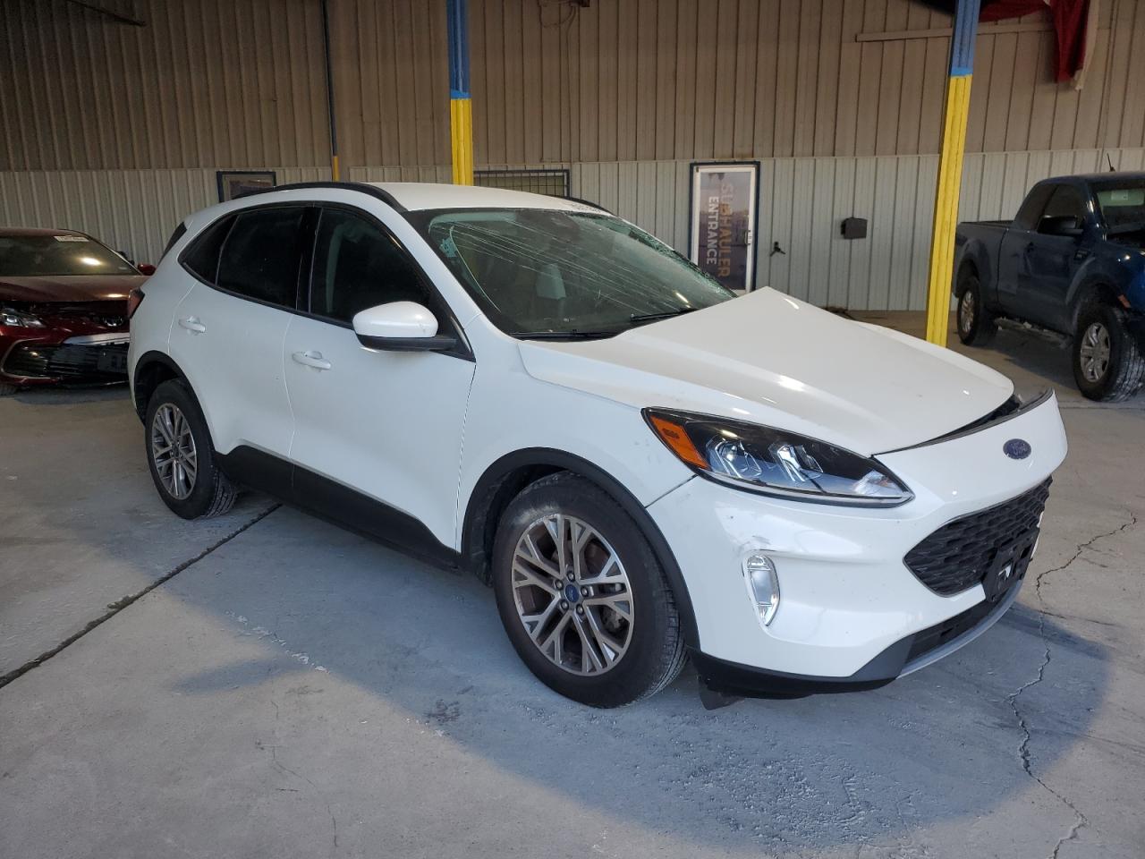 2022 FORD ESCAPE SEL VIN:1FMCU0H68NUB68233