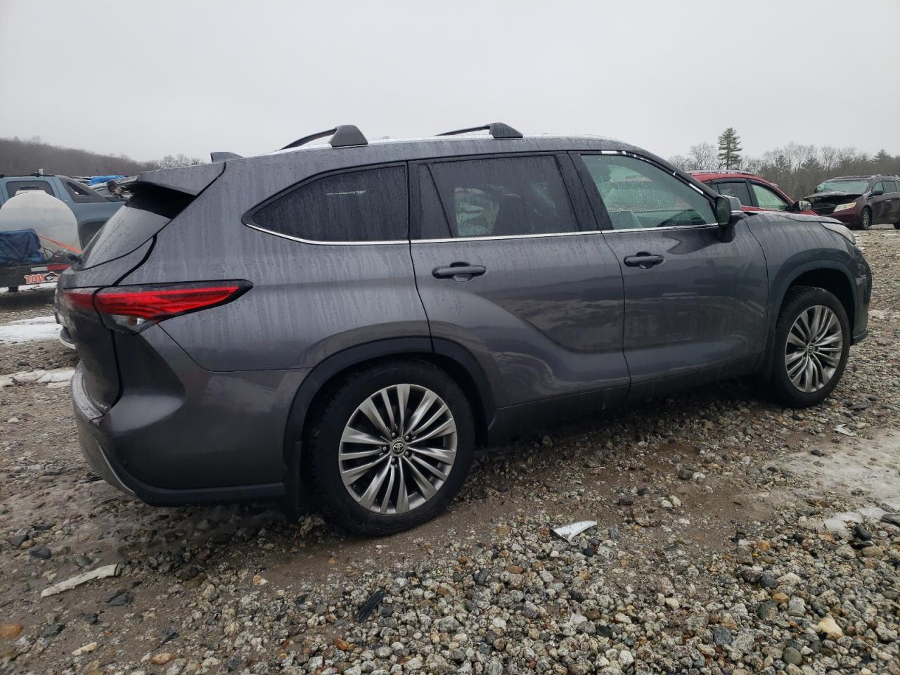 2022 TOYOTA HIGHLANDER PLATINUM VIN:5TDFZRBH7NS182601