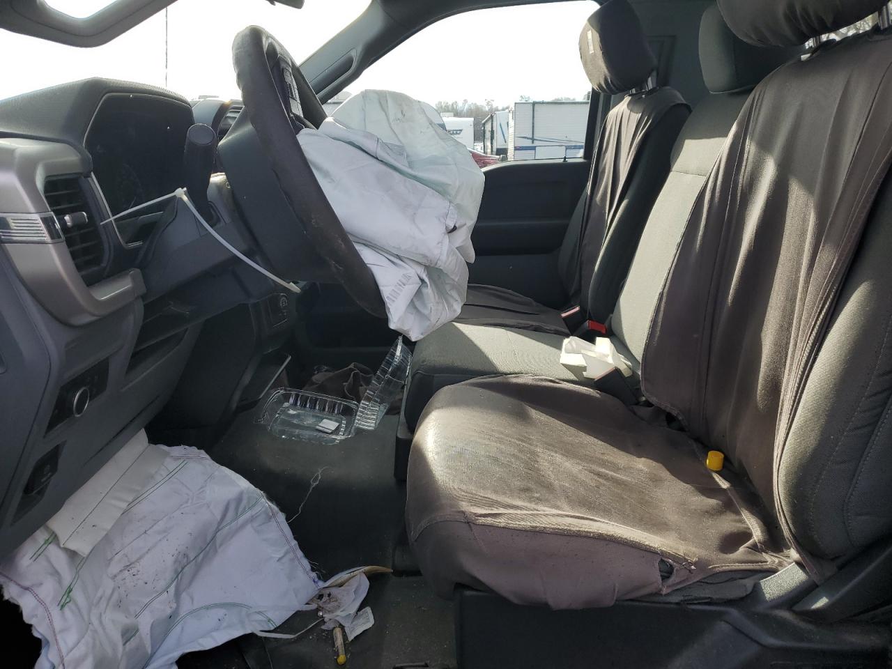2022 FORD F150  VIN:1FTMF1E53NKE45810