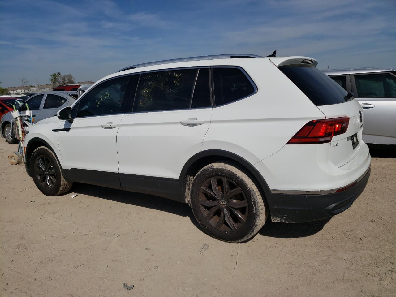 2022 VOLKSWAGEN TIGUAN SE VIN:3VV3B7AX2NM176551