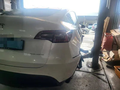 2021 Tesla Model Y VIN: