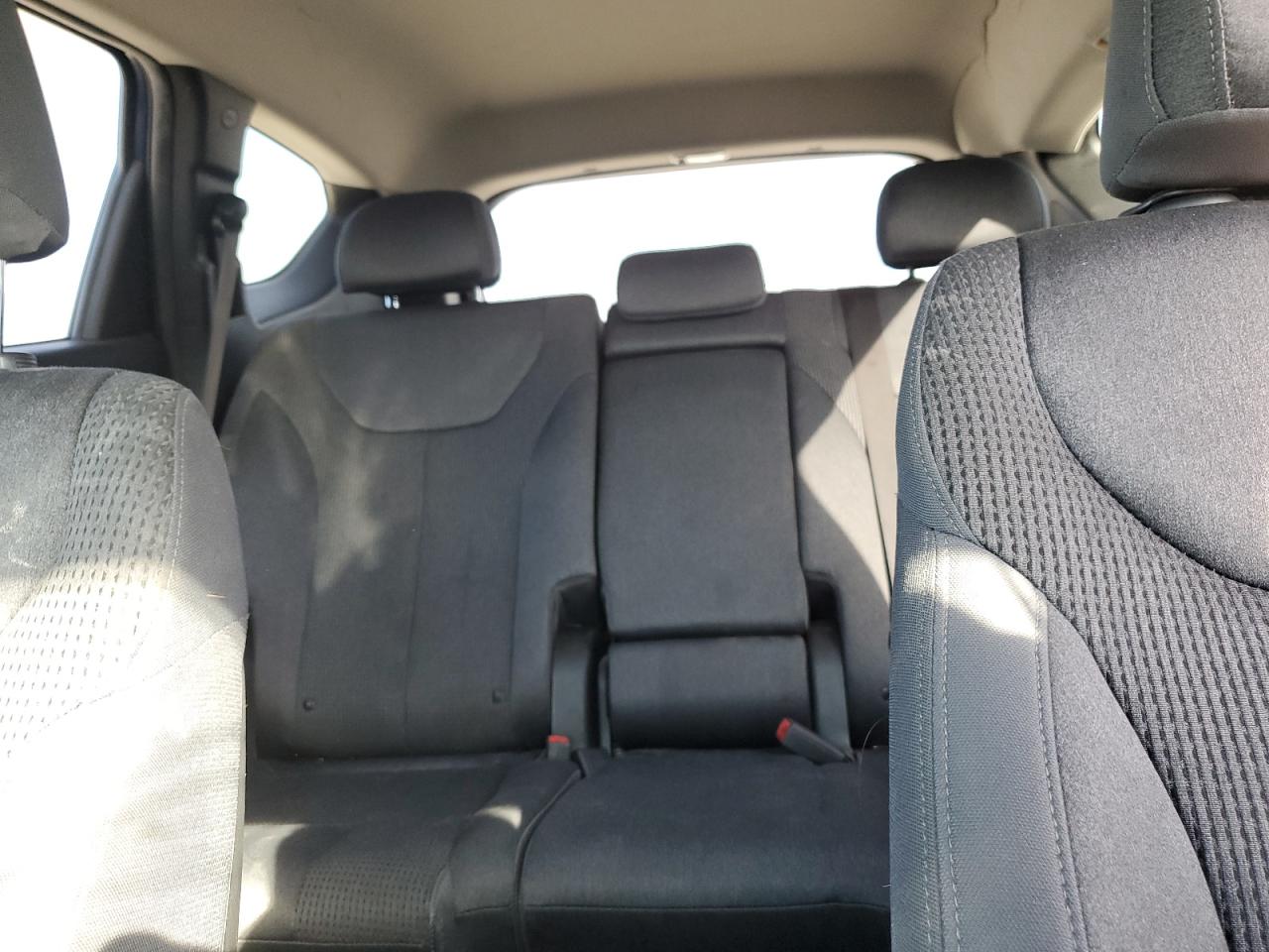 2022 HYUNDAI SANTA FE SEL VIN:5NMS24AJ9NH389844