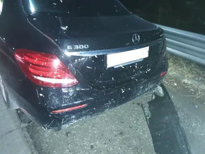 2020 Mercedes-Benz E 300 W1KZF4KB5LA824785 VIN:W1KZF4KB5LA824785