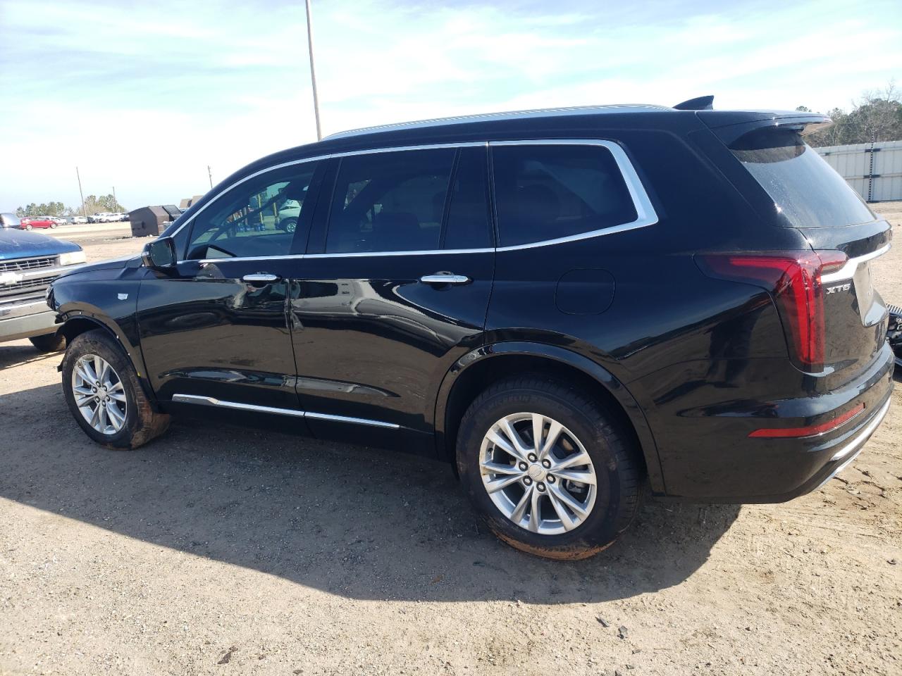2024 CADILLAC XT6 LUXURY VIN:1GYKPAR40RZ721387