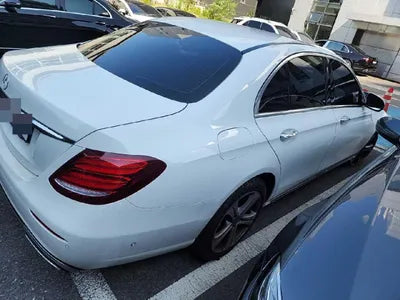 2018 Mercedes-Benz E 200 VIN: