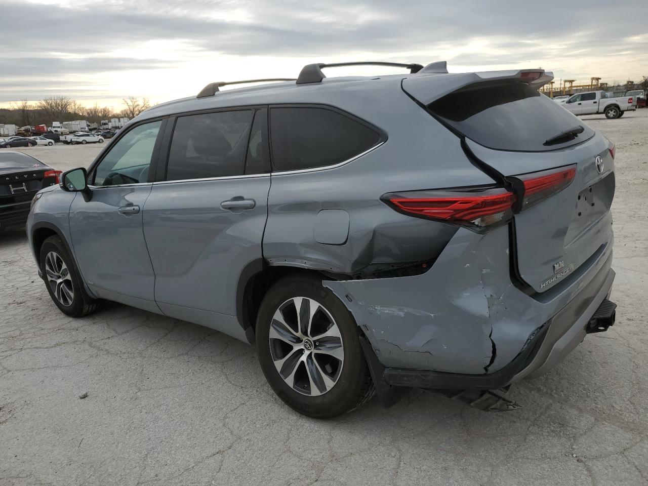 2023 TOYOTA HIGHLANDER HYBRID BRONZE EDITION VIN:5TDABRCH7PS594050