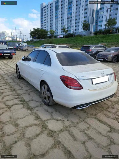 2016 Mercedes-Benz C 200 WDDWF4CB7HF480968 VIN:WDDWF4CB7HF480968