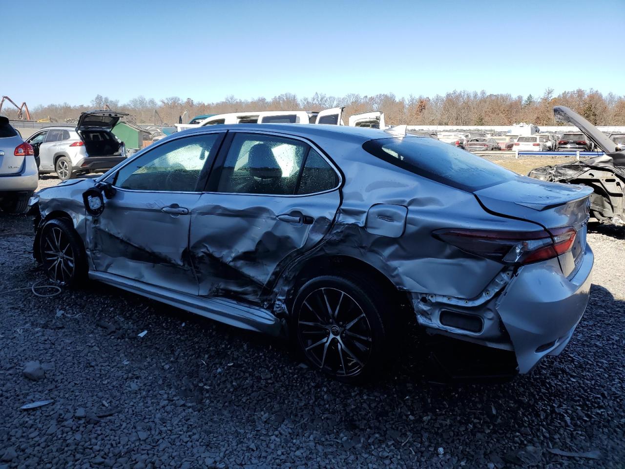 2022 TOYOTA CAMRY SE VIN:4T1T11AK4NU648498